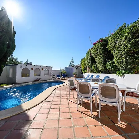 فيلة Chimenea With Pool And Lovely Garden *