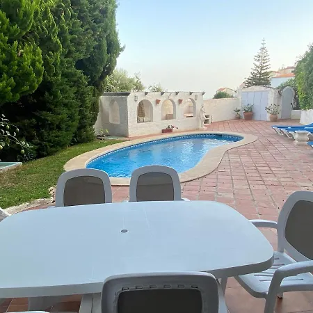 Villa Chimenea With Pool And Lovely Garden *